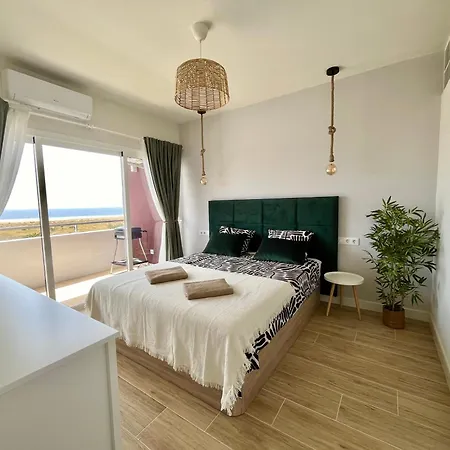 Apartment Ocean Touch